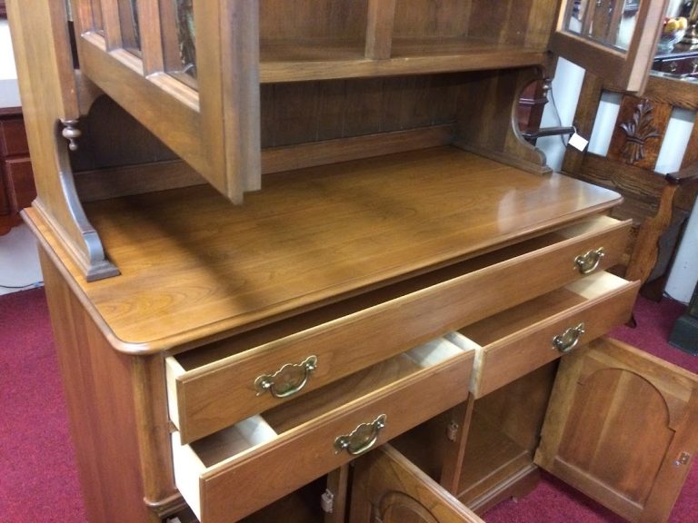 Vintage Pennsylvania House Hutch, Champagne Finish