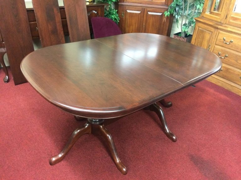 Vintage Dining Table, Dutchcrafters Furniture