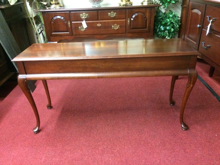 Vintage Sofa Table, Gordon's Fine Furniture