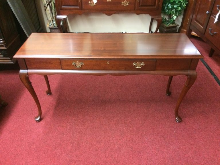 Vintage Sofa Table, Gordon's Fine Furniture