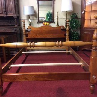 Vintage Cannonball Bed, Stickley Furniture