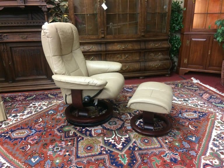 Vintage Recliner with Ottoman, Stressless Furniture, Ekornes Furniture