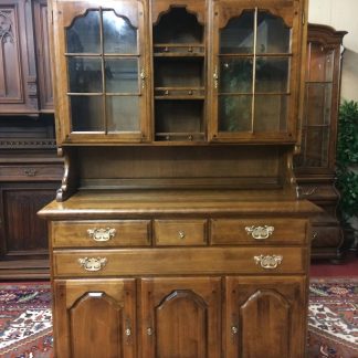 Vintage Maple Hutch Cabinet, Temple Stuart Furniture