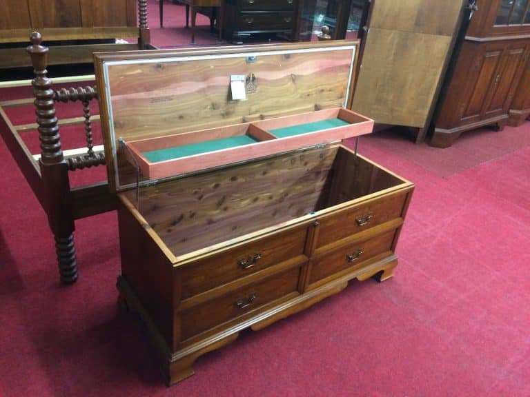 Vintage Blanket Box, Cedar Chest, Lane Furniture