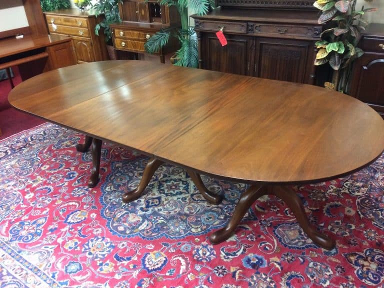 Vintage Dining Table, Kittinger Furniture, Kittinger Williamsburg