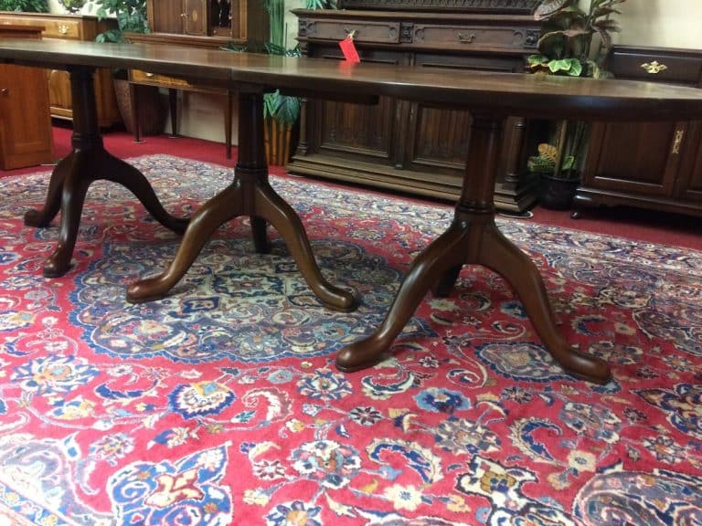 Vintage Dining Table, Kittinger Furniture, Kittinger Williamsburg