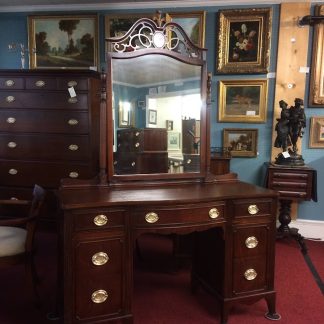 Vintage Thomasville Vanity, Dressing Table with Mirror