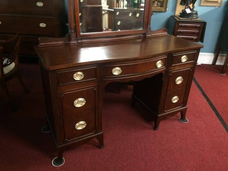 Vintage Thomasville Vanity, Dressing Table with Mirror