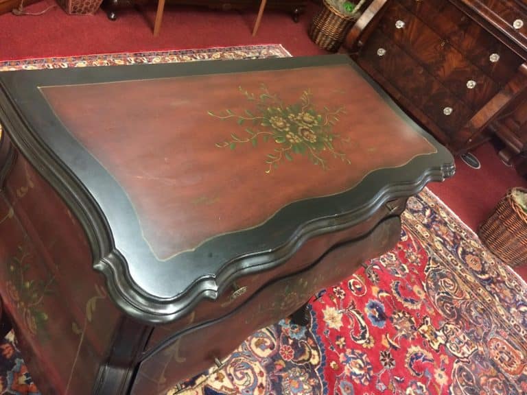 Vintage Bombe Chest, Pulaski Furniture