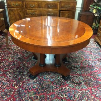 Vintage Dining Table, Baker Furniture, Baker Palladian Table, Round Table with Two Leaves