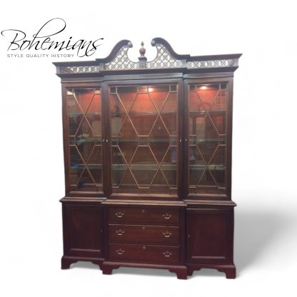 Vintage China Cabinet, Sliding Door Cabinet, Lexington Furniture