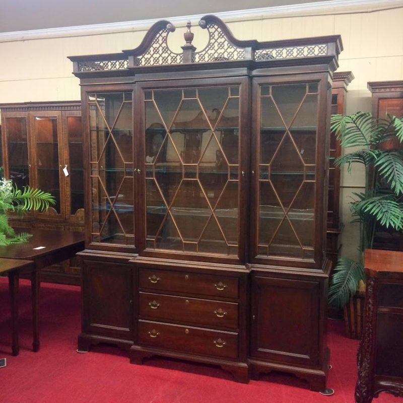 Vintage China Cabinet, Sliding Door Cabinet, Lexington Furniture