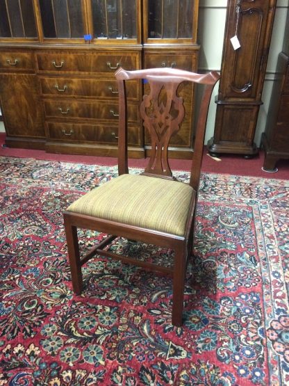 Henkel Harris Dining Chairs, Vintage Dining Chairs, Set of Four, Solid Cherry, Chippendale Style - Image 10