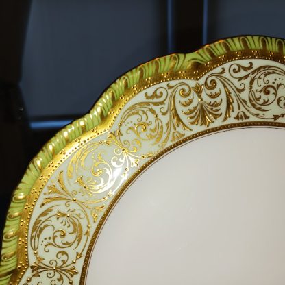 Exquisite Set of 12 Antique Cauldon Gold Gilt Dinner Plates – Made in England - Image 5