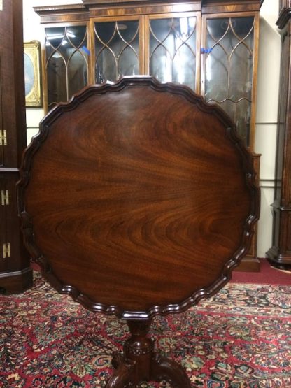 Henkel Harris Tilt Top Table, Piecrust Tilt Top Table, Mahogany Tilt Table