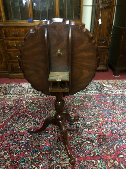 Henkel Harris Tilt Top Table, Piecrust Tilt Top Table, Mahogany Tilt Table