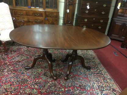 Henkel-Harris, Dining Room Table, Solid Mahogany, Tripod Base - Image 4