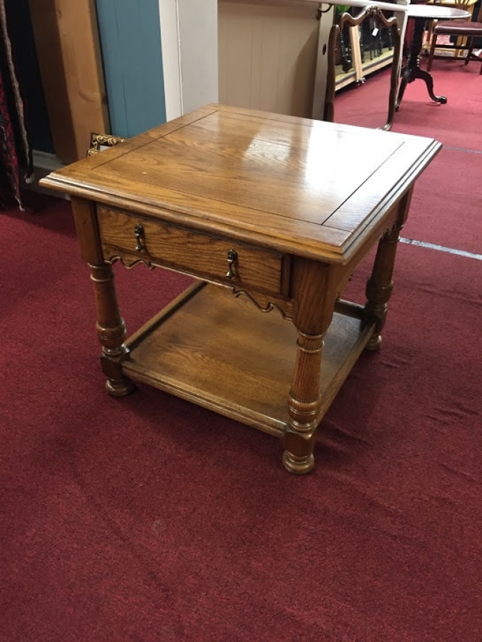 Kling Oak End Table