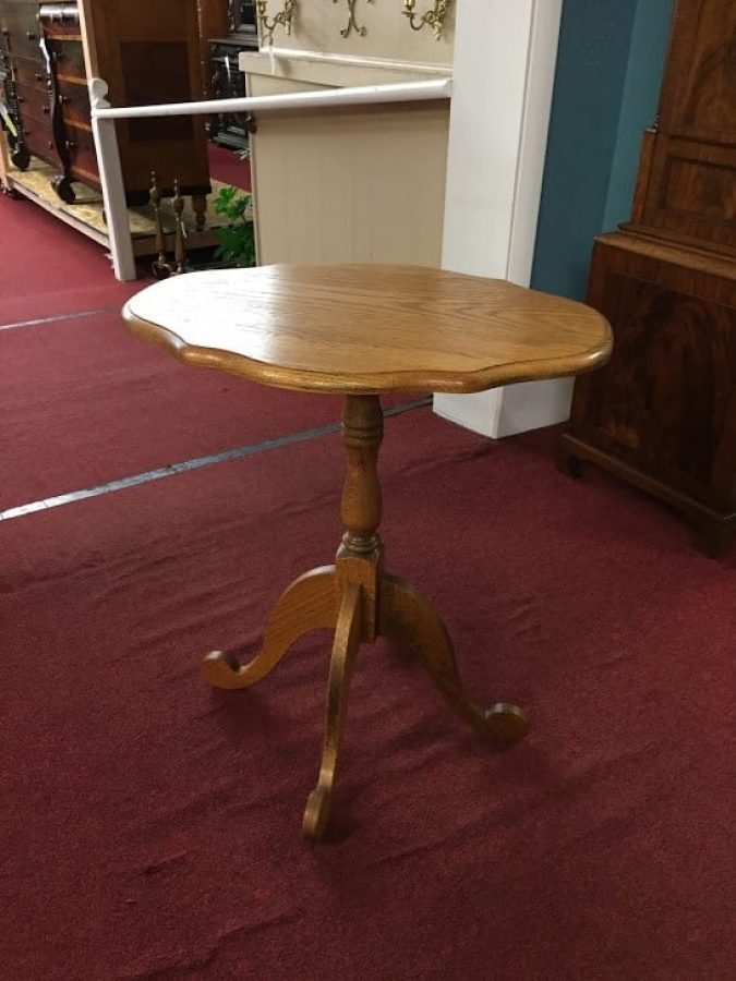 Oak Pedestal Table