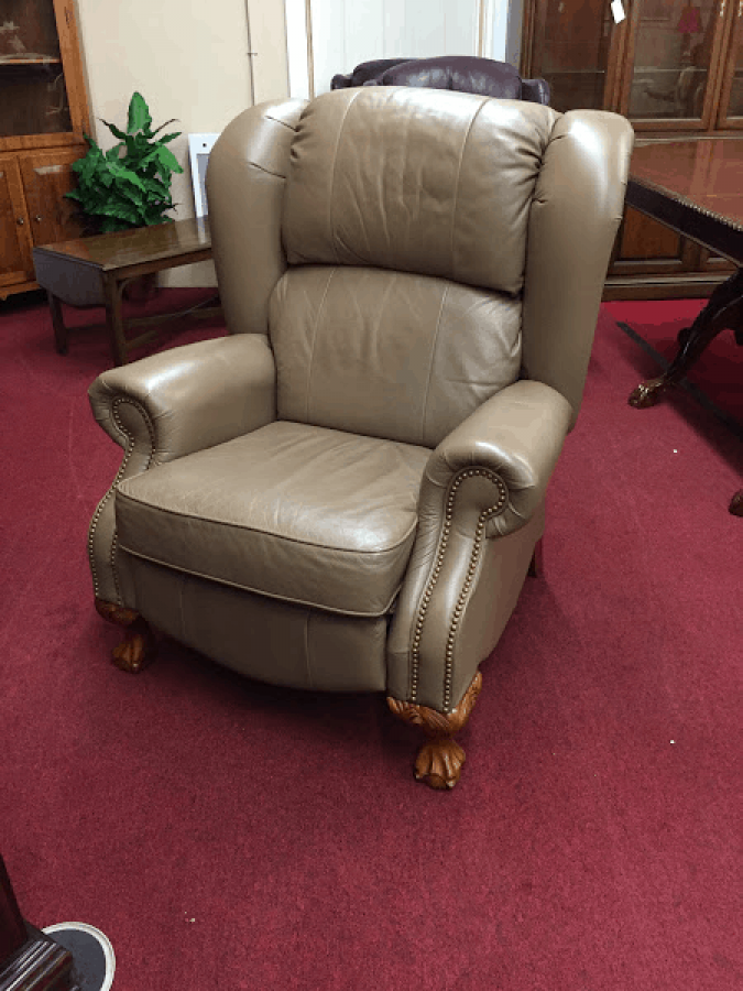 LaZBoy Leather Recliner ⋆ Bohemian's